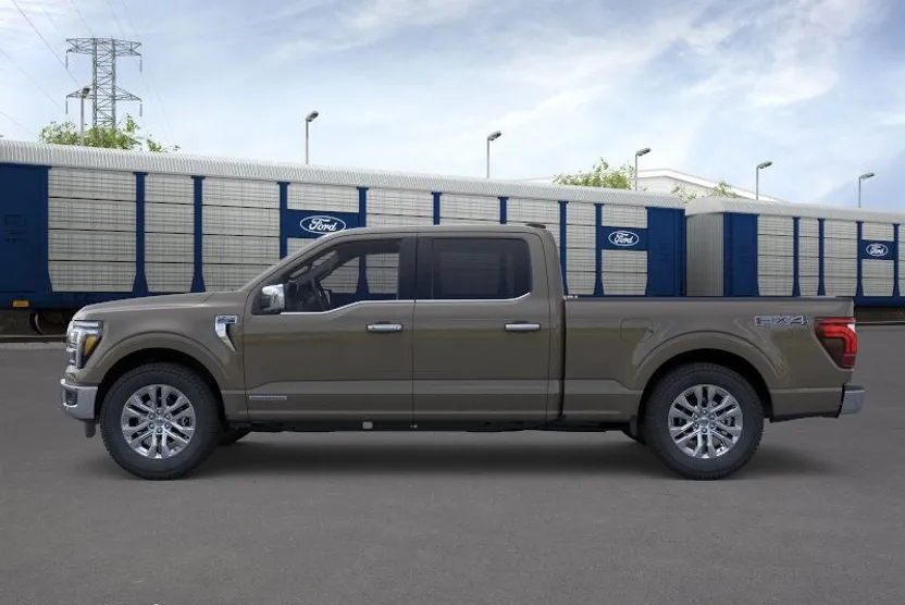 2025 Ford F-150 Lariat photo 1