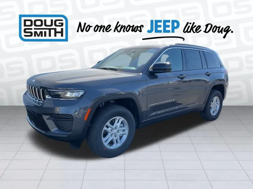 2025 Jeep Grand Cherokee Laredo photo 1