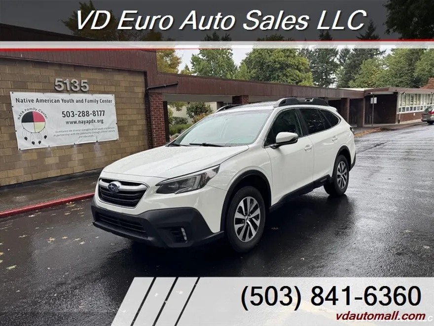 2022 Subaru Outback Premium photo 1