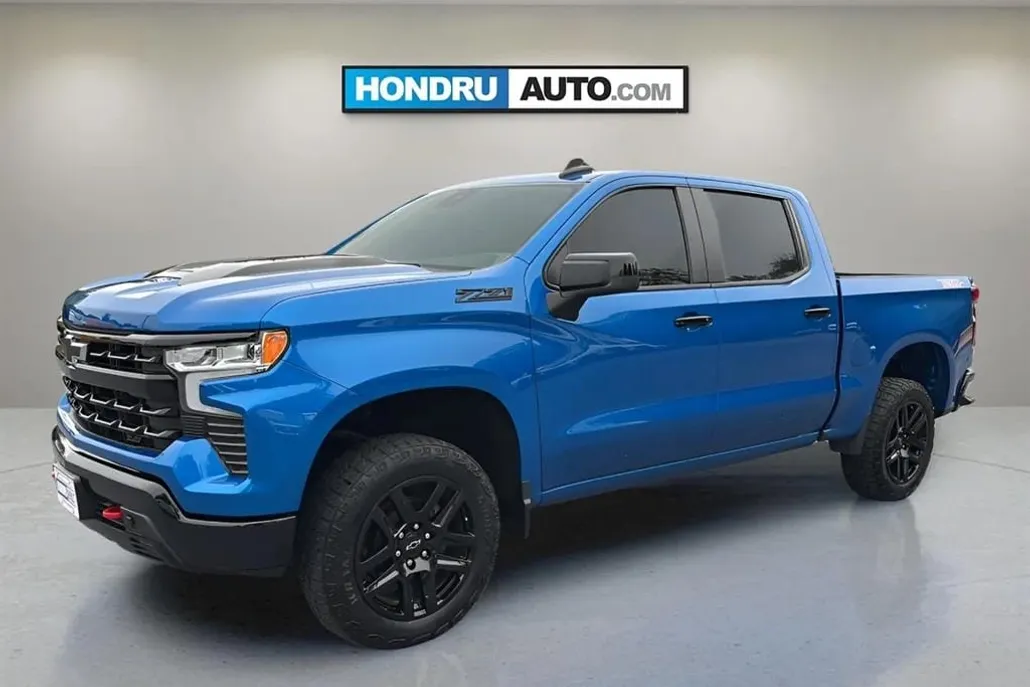 2023 Chevrolet Silverado 1500 LT Trail Boss photo 1