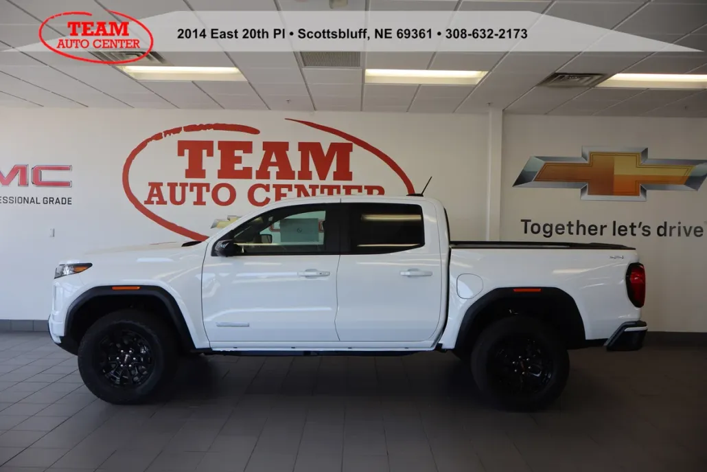 2026 Gmc Canyon Elevation photo 1