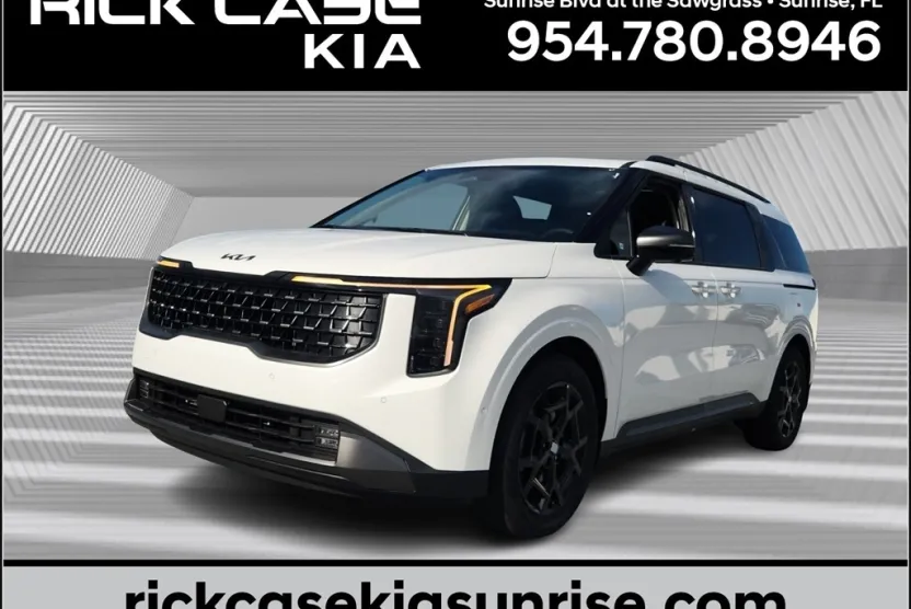 2025 Kia Carnival SX Prestige photo 1