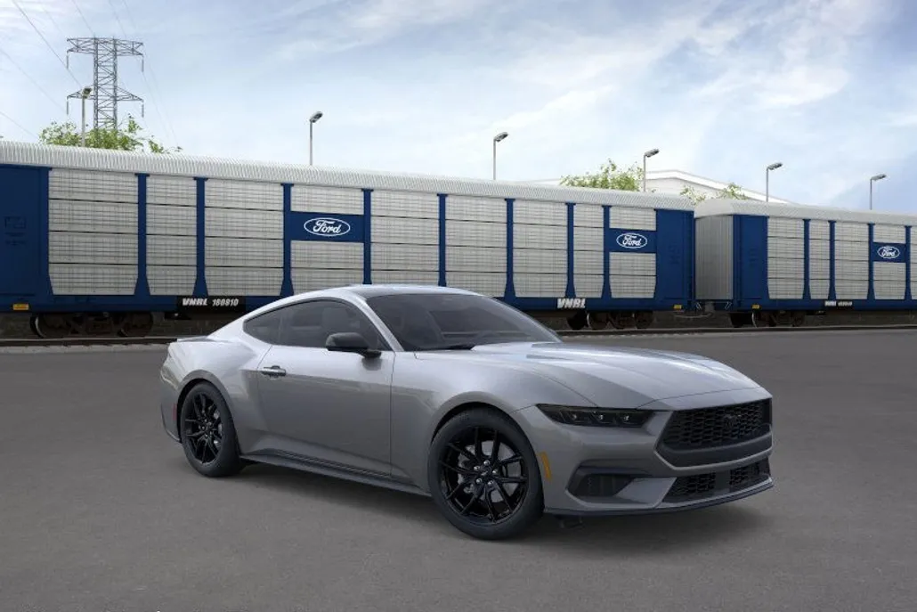 2025 Ford Mustang EcoBoost Premium photo 1