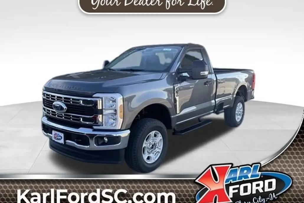 2025 Ford F-350 XLT photo 1