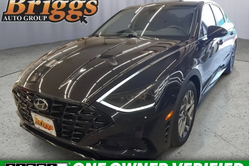 2023 Hyundai Sonata SEL photo 1