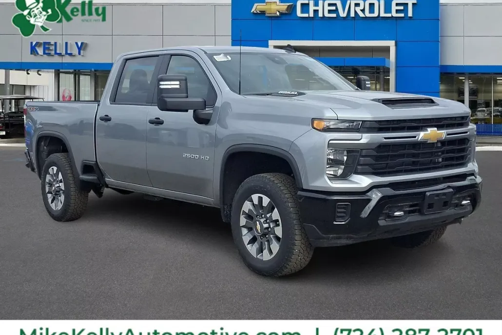 2025 Chevrolet Silverado 2500HD Custom photo 1