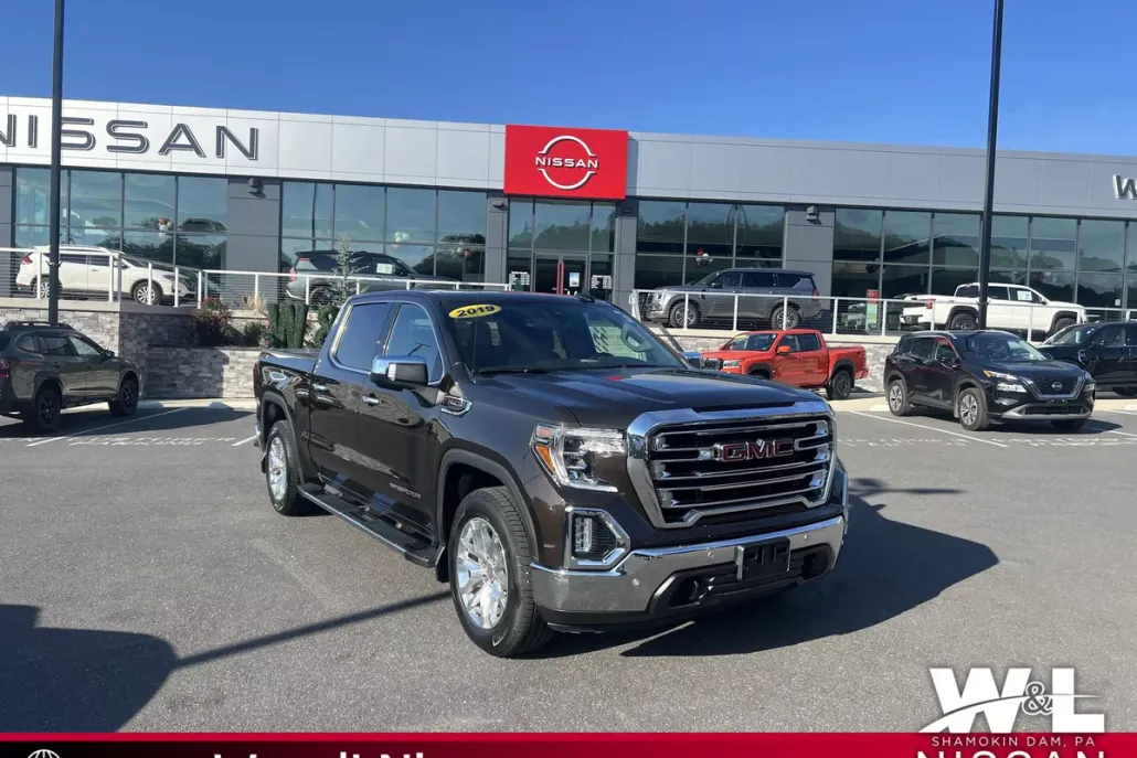 2019 Gmc Sierra 1500 SLT photo 1