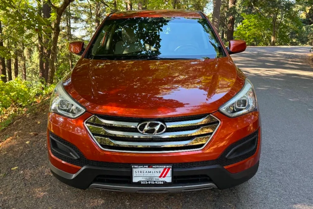 2016 Hyundai Santa Fe Sport Base photo 1