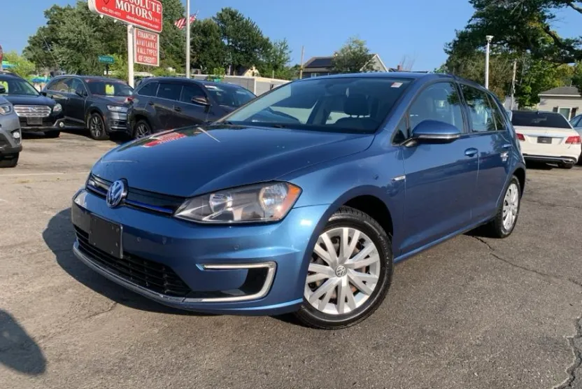 2015 Volkswagen e-Golf Limited Edition photo 1