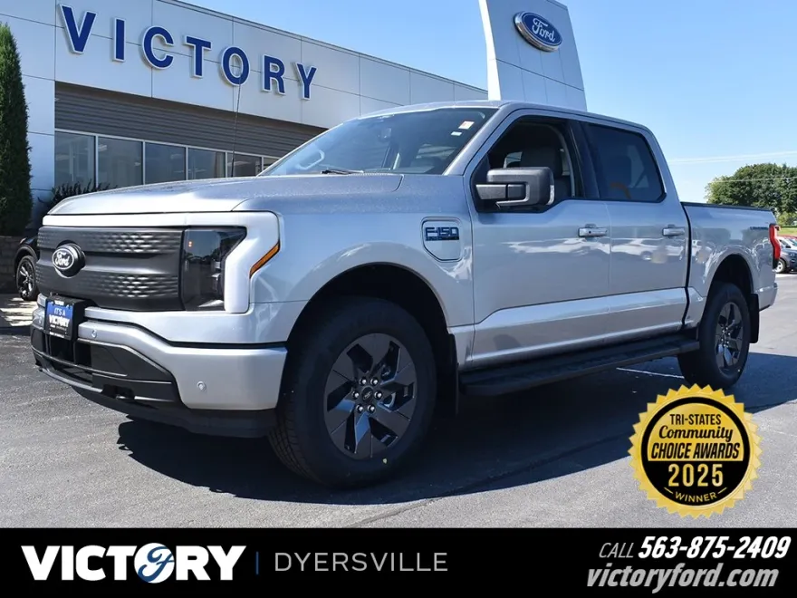 2025 Ford F-150 Lightning XLT photo 1