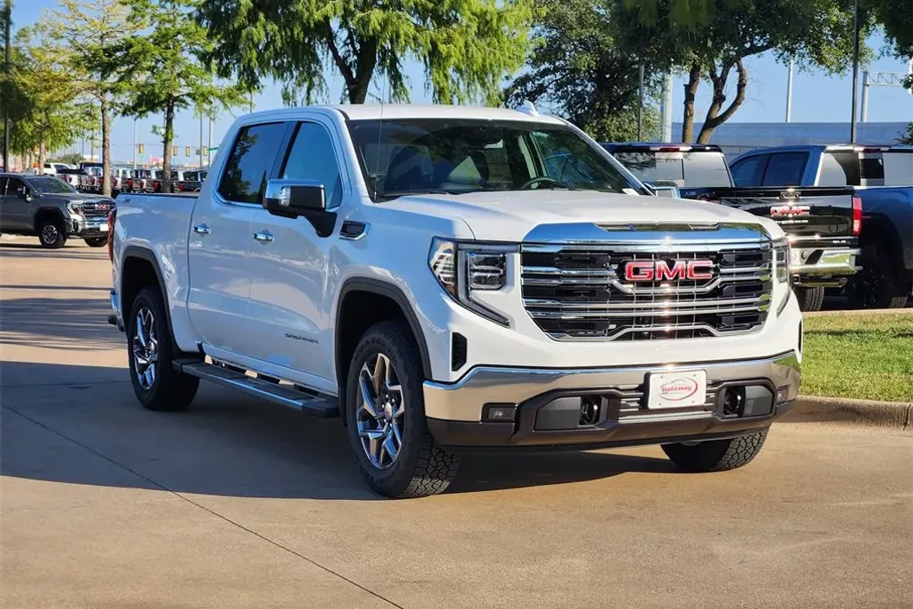 2026 Gmc Sierra 1500 SLT photo 1
