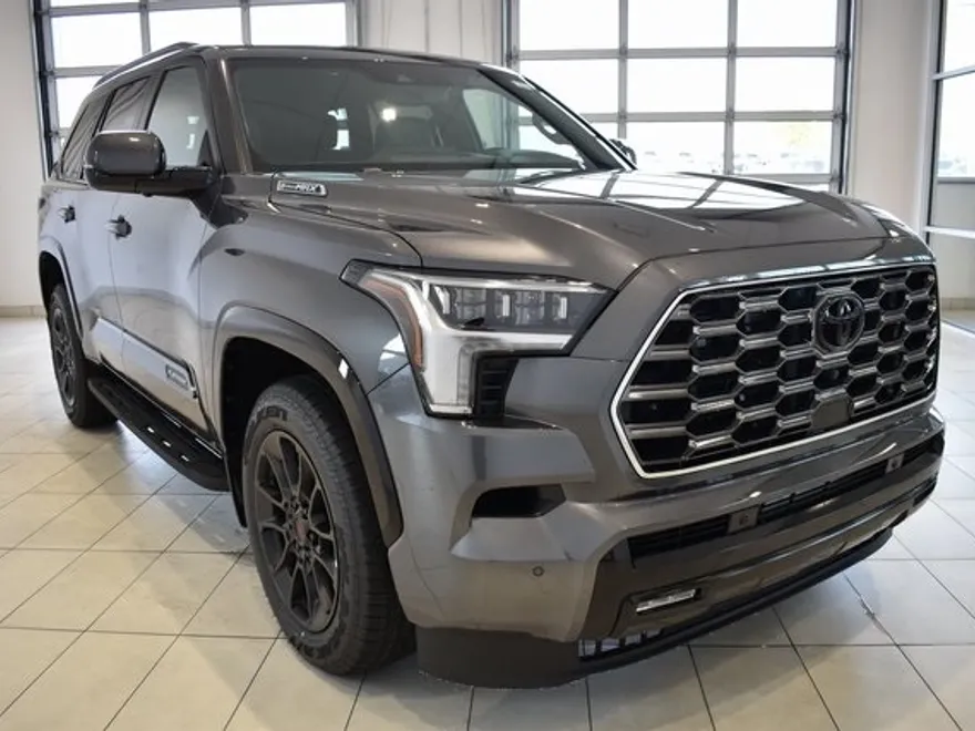 2026 Toyota Sequoia Platinum photo 1