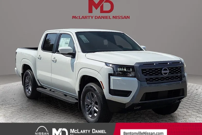 2026 Nissan Frontier Crew Cab SV photo 1