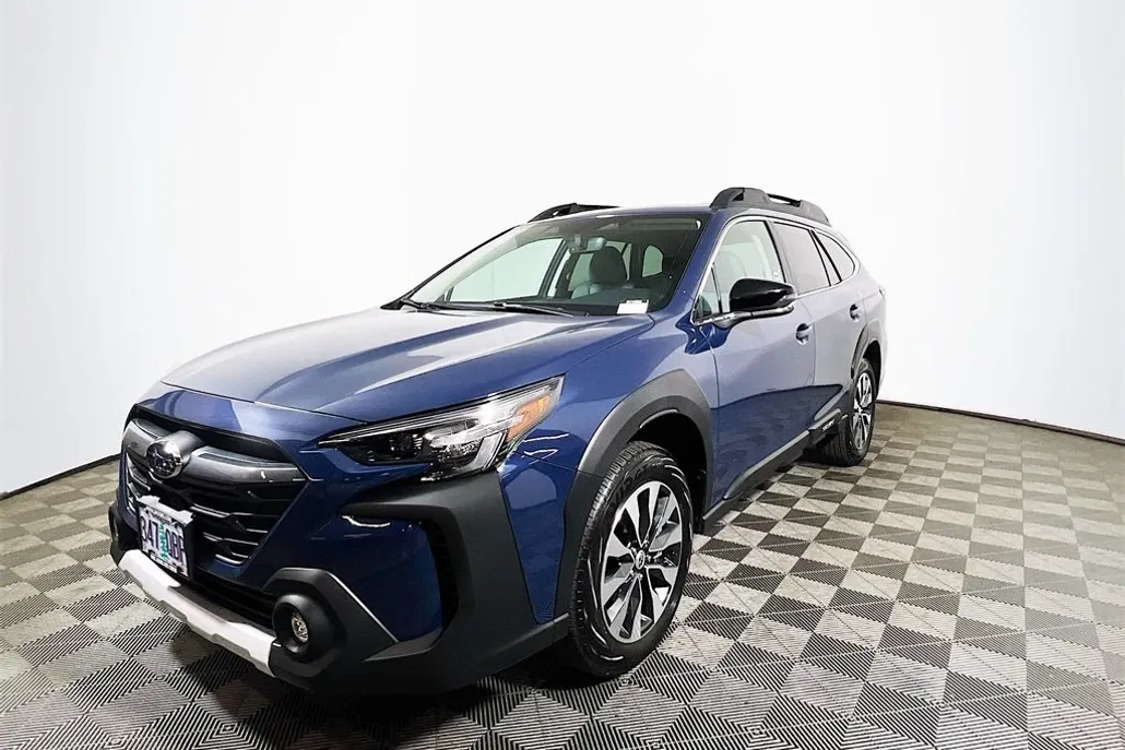 2025 Subaru Outback Limited XT photo 1
