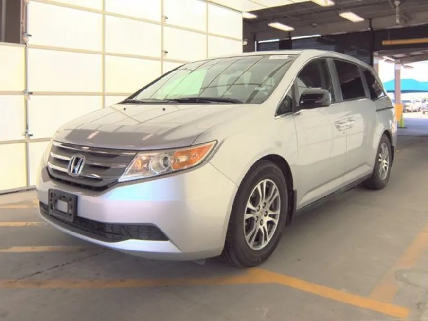 2011 Honda Odyssey EX-L photo 1