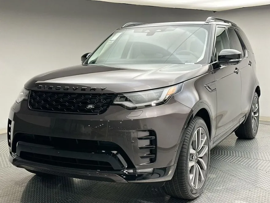 2025 Land Rover Discovery SE photo 1
