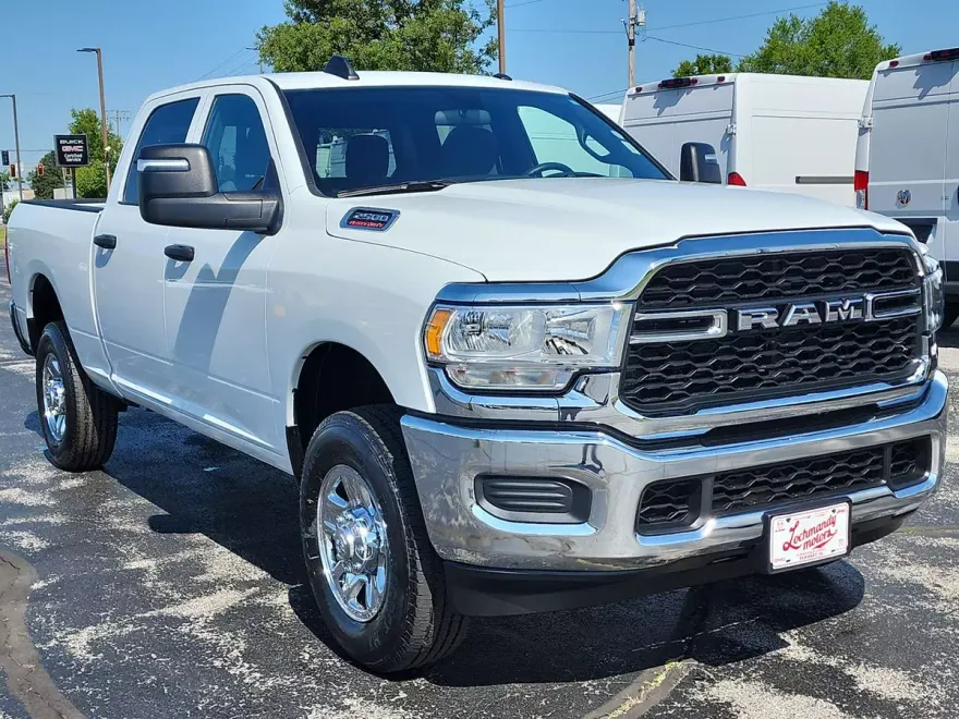2024 Ram 2500 Tradesman photo 1