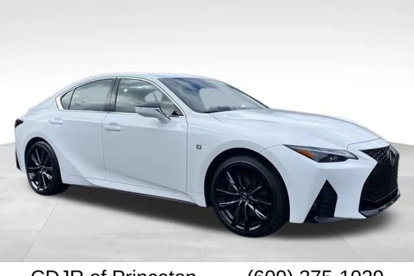 2023 Lexus IS 350 F SPORT photo 1