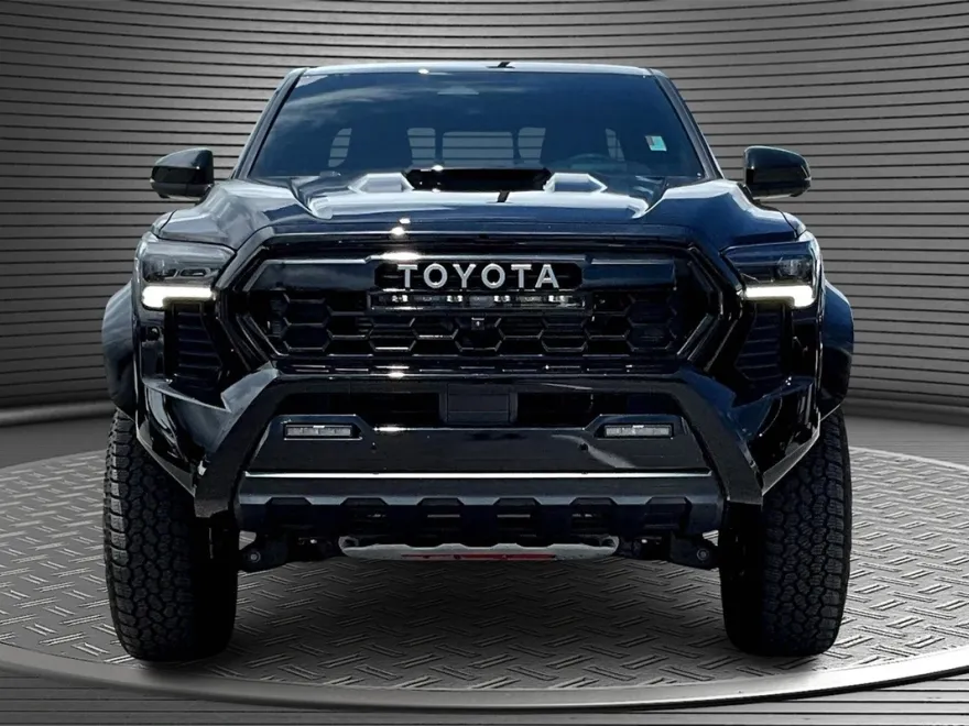 2024 Toyota Tacoma TRD Pro 4x4 photo 1