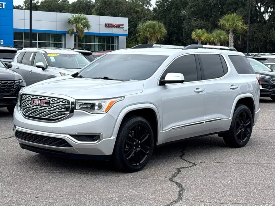 2019 Gmc Acadia Denali photo 1