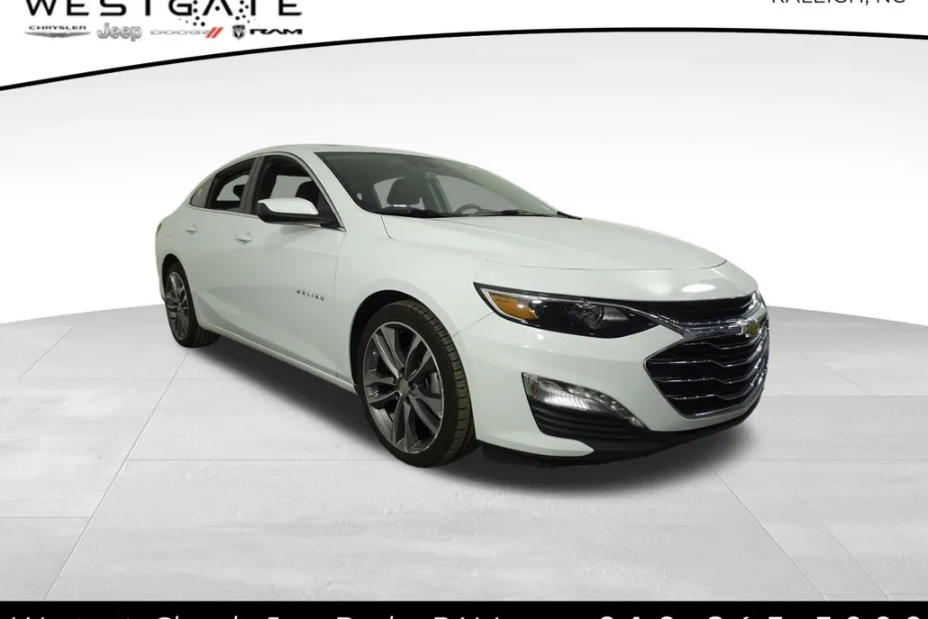 2023 Chevrolet Malibu 1LT photo 1