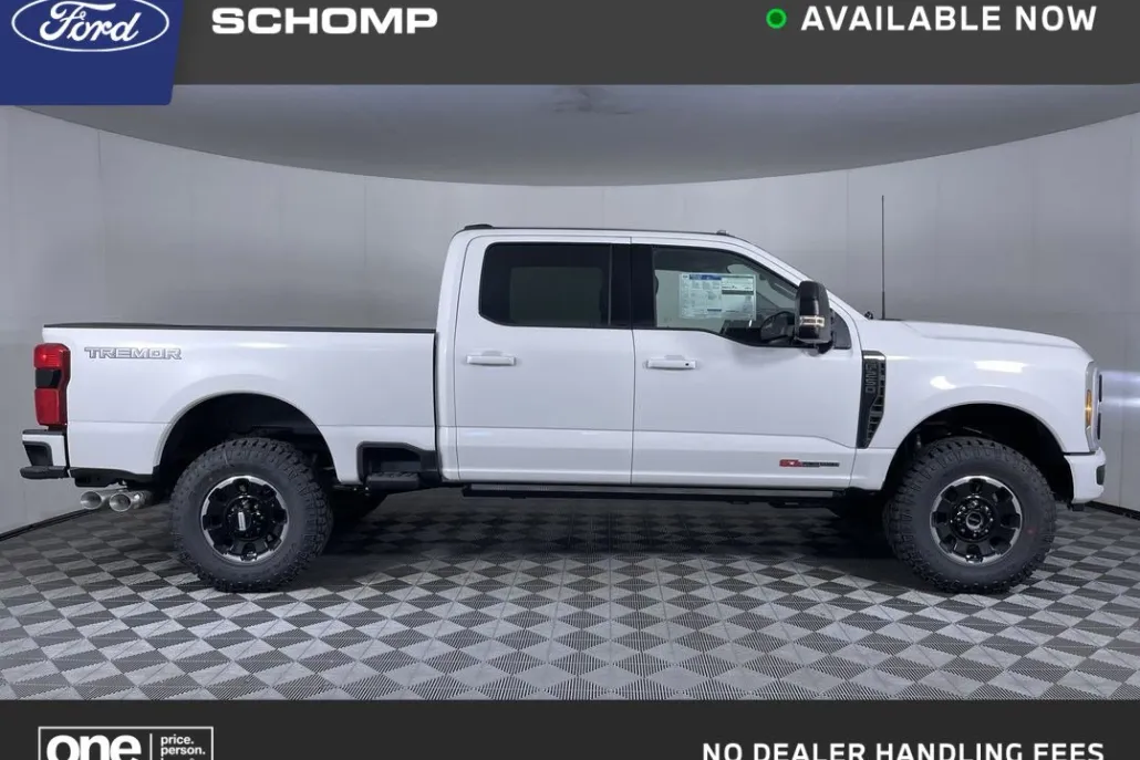 2025 Ford F-250 Lariat photo 1
