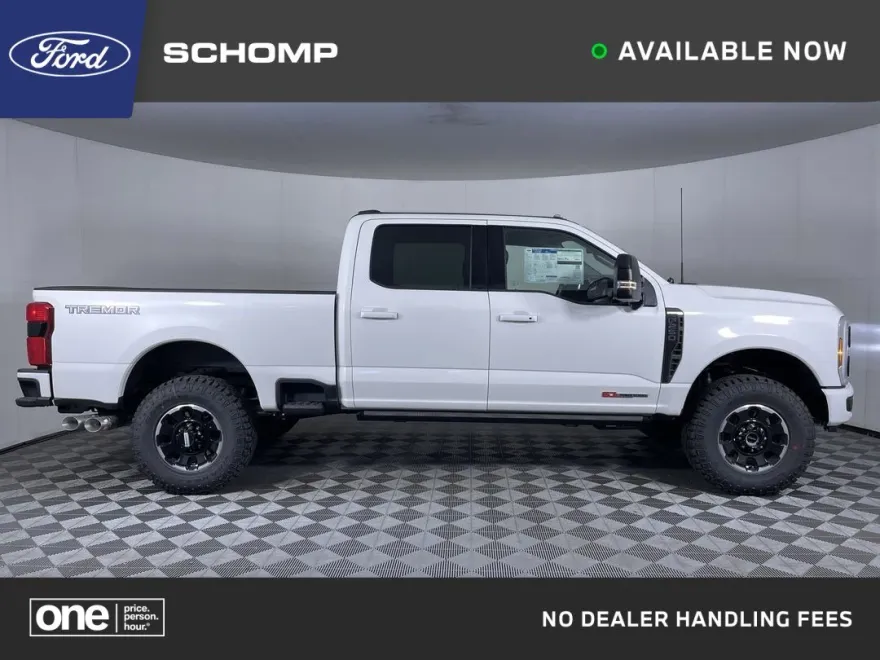 2025 Ford F-250 Lariat photo 1