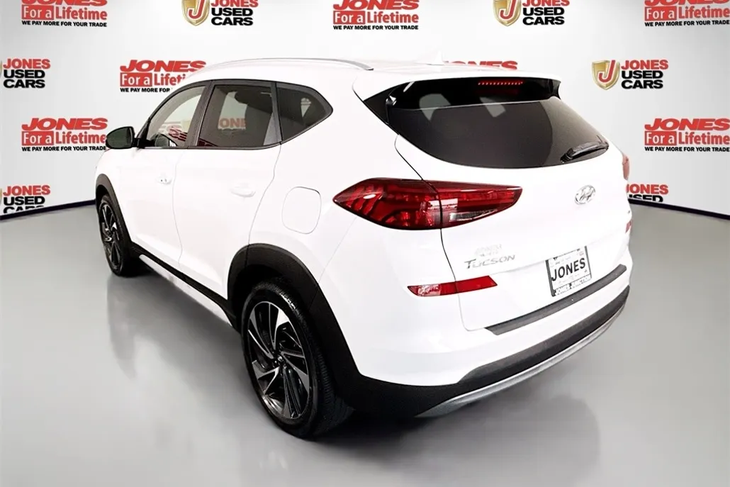 2020 Hyundai Tucson Sport photo 1