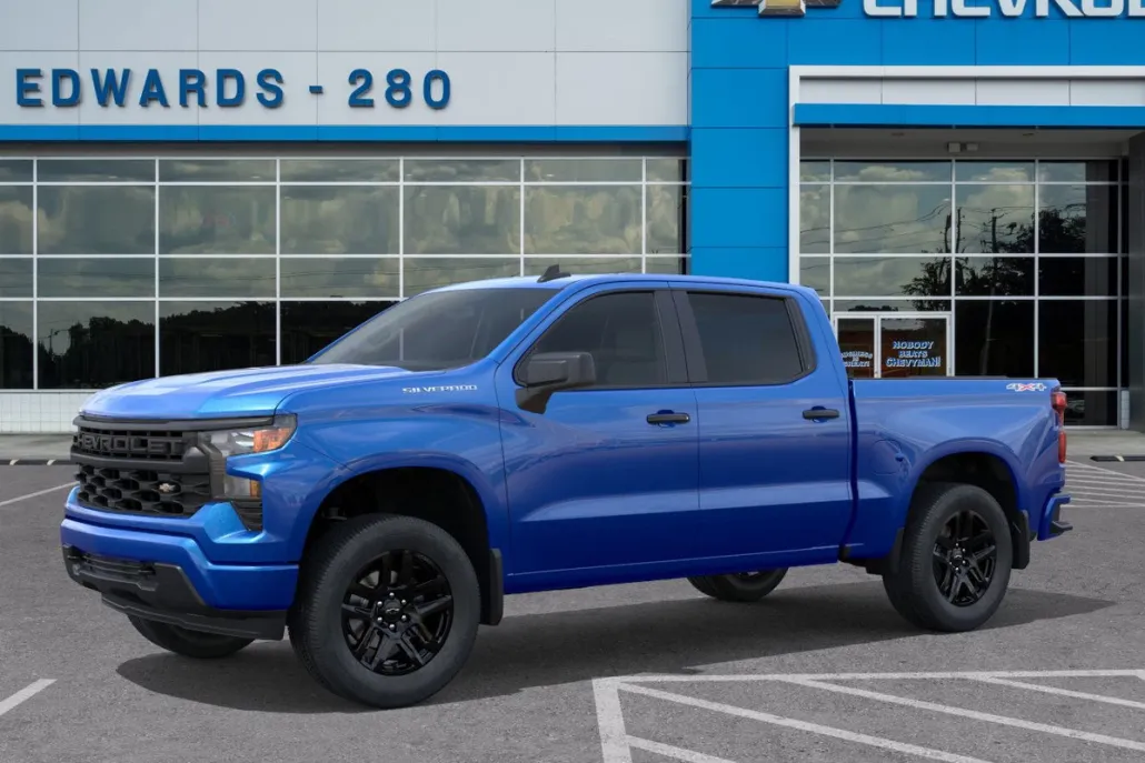 2025 Chevrolet Silverado 1500 Custom photo 1