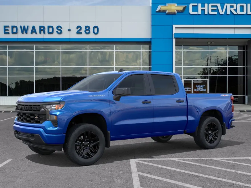 2025 Chevrolet Silverado 1500 Custom photo 1