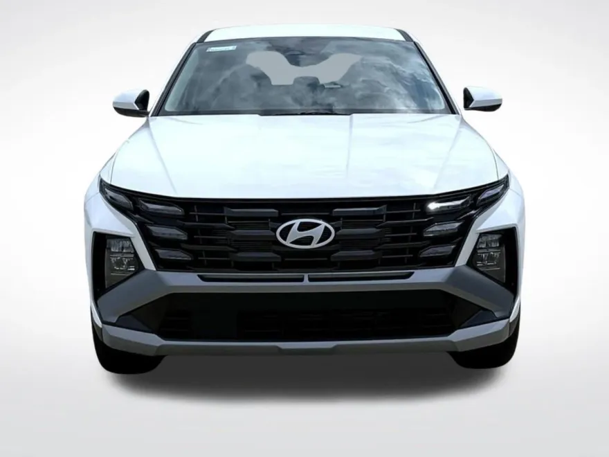 2025 Hyundai Tucson SE photo 1