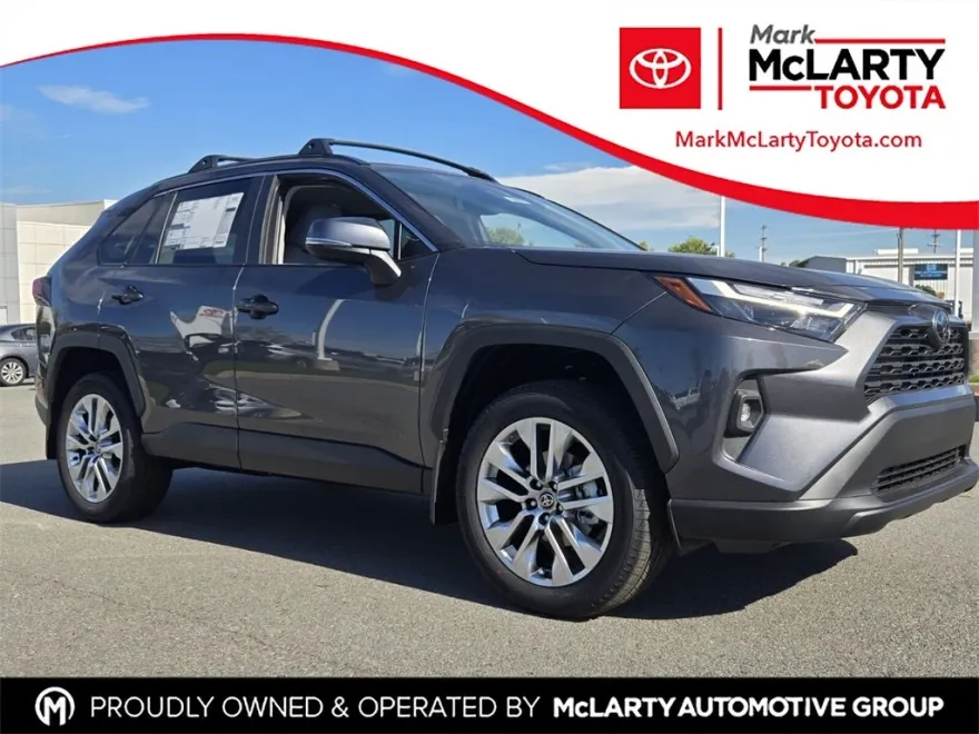 2025 Toyota RAV4 XLE Premium photo 1