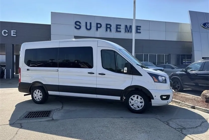 2025 Ford Transit Passenger Van XLT photo 1