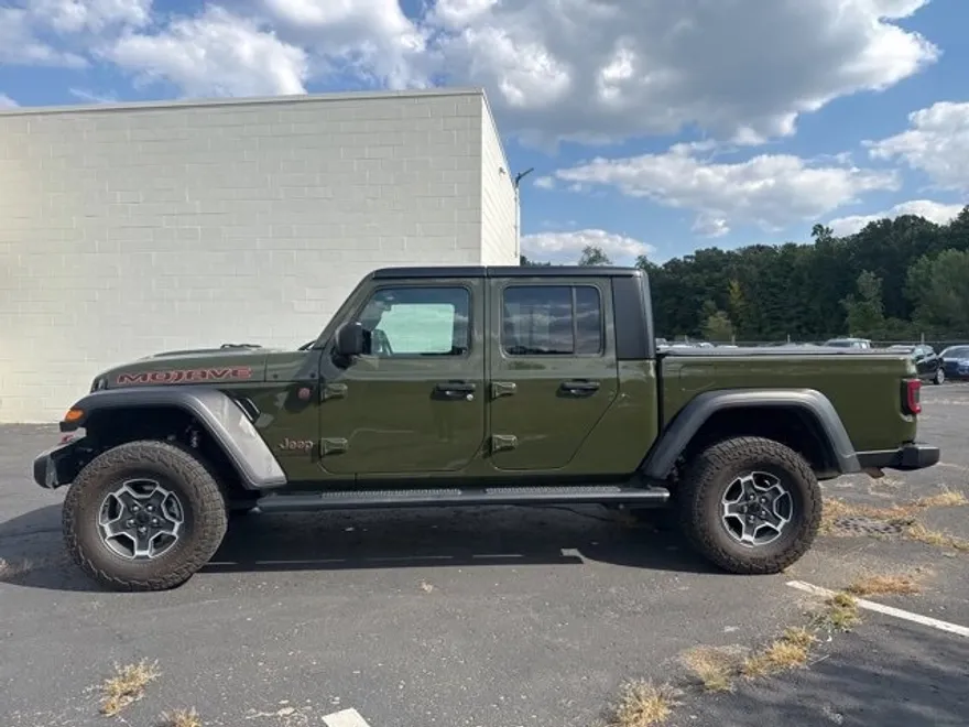 2023 Jeep Gladiator Mojave photo 1