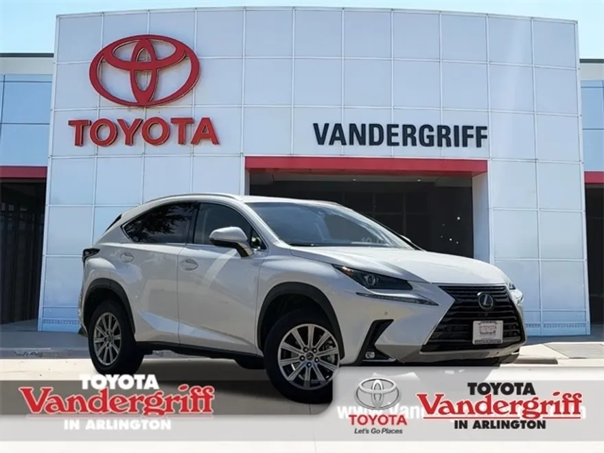 2021 Lexus NX 300 photo 1