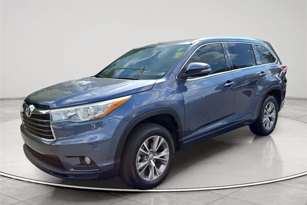 2015 Toyota Highlander XLE photo 1