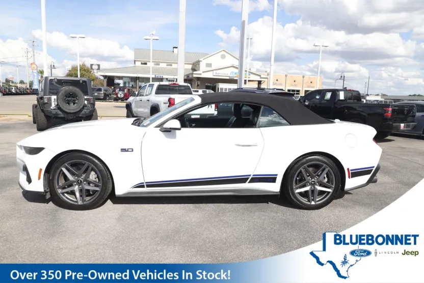 2024 Ford Mustang GT Premium photo 1
