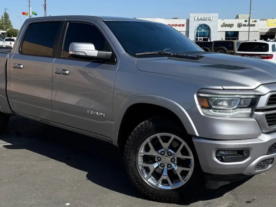 2022 Ram 1500 Laramie photo 1