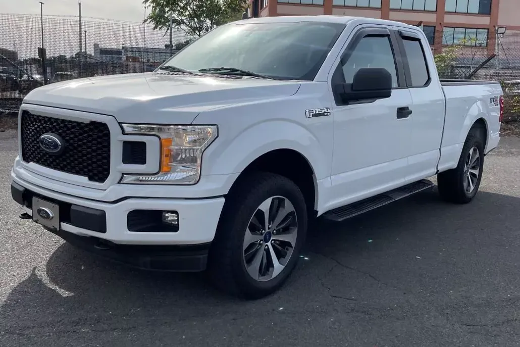 2020 Ford F-150 XL photo 1