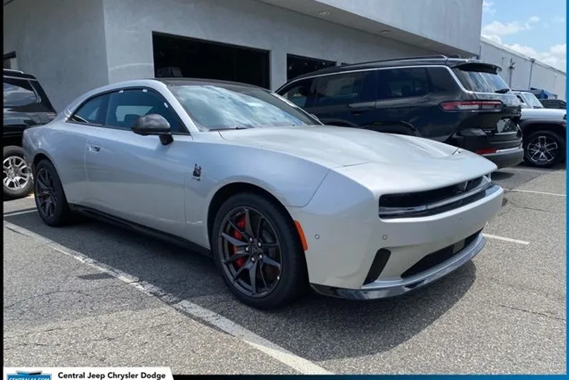2024 Dodge Charger R/T Scat Pack photo 1