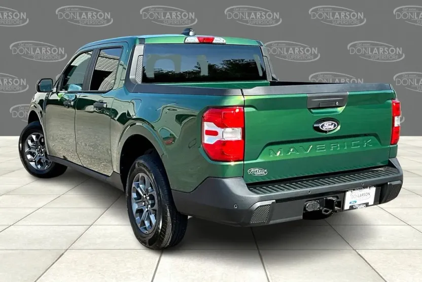 2025 Ford Maverick XLT photo 1