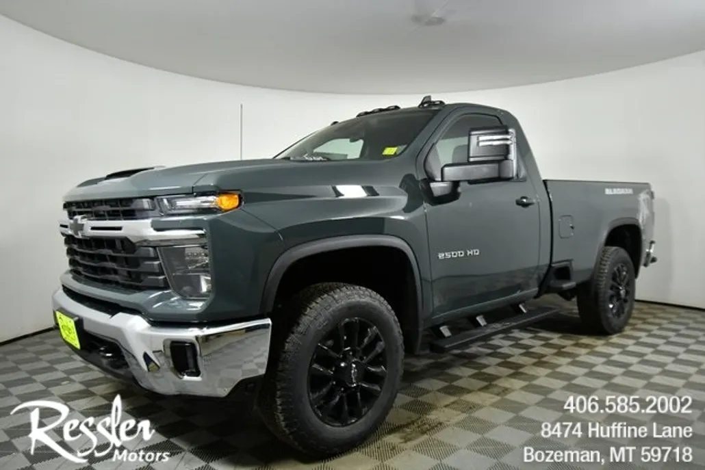 2025 Chevrolet Silverado 2500HD LT photo 1