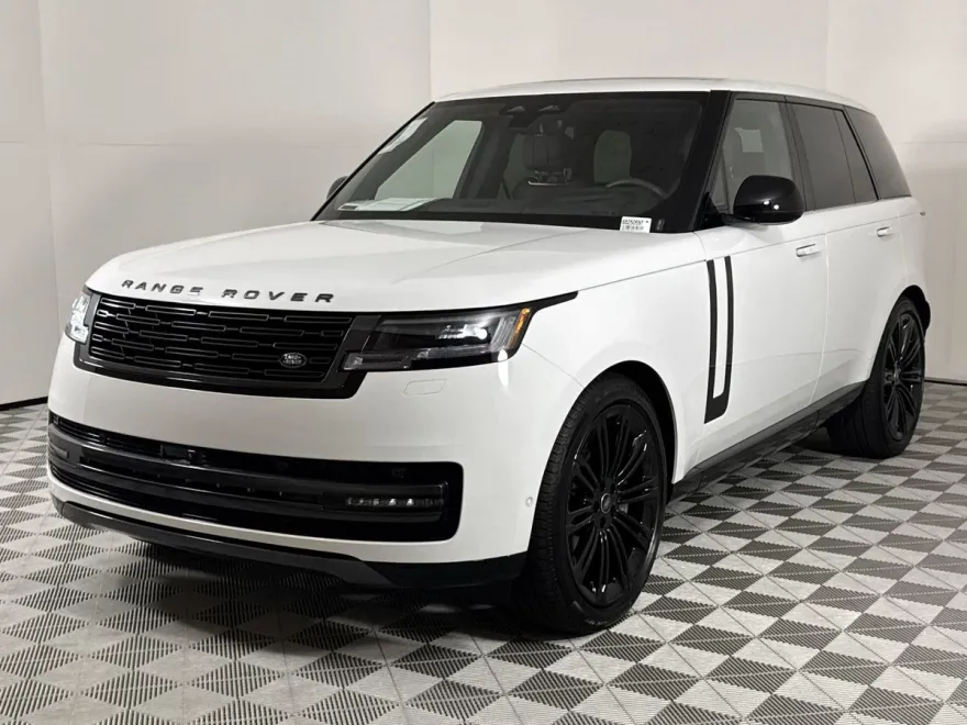 2025 Land Rover Range Rover SE photo 1