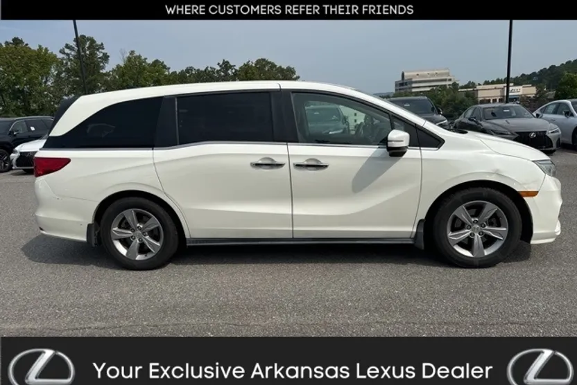 2018 Honda Odyssey EX photo 1