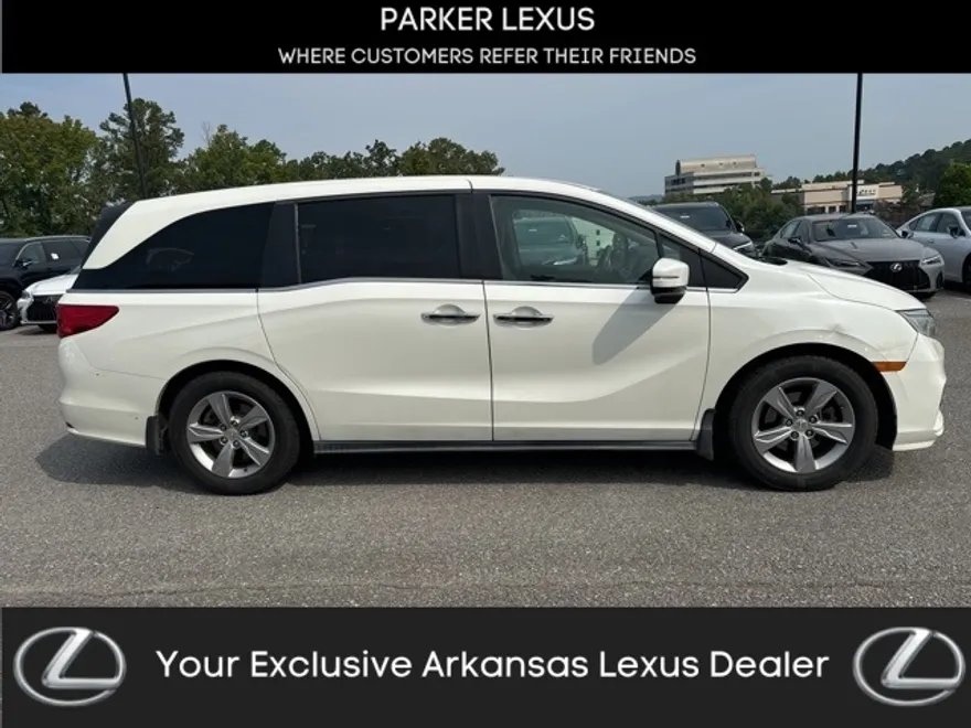 2018 Honda Odyssey EX photo 1