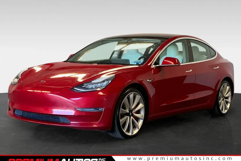 2018 Tesla Model 3 photo 1