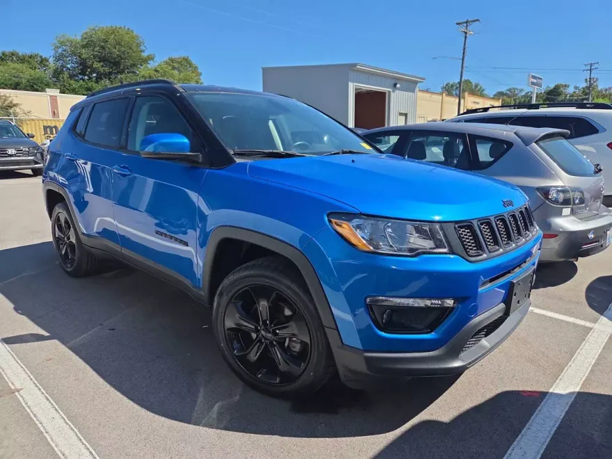 2019 Jeep Compass North Edition Latitude photo 1