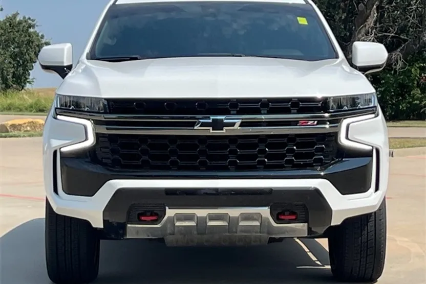 2021 Chevrolet Tahoe Z71 photo 1