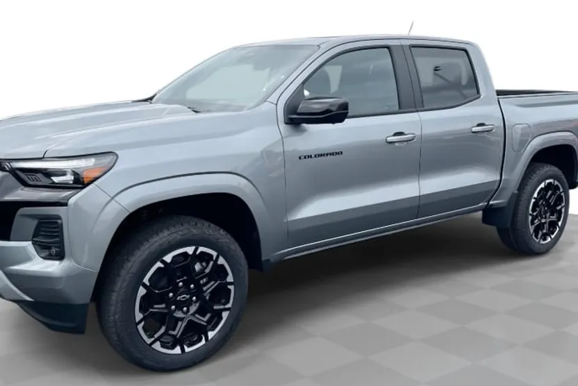 2026 Chevrolet Colorado ZR2 photo 1
