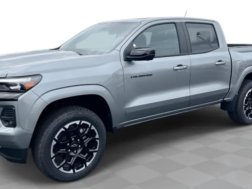 2026 Chevrolet Colorado ZR2 photo 1